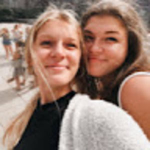 Meet your Posher, Ava